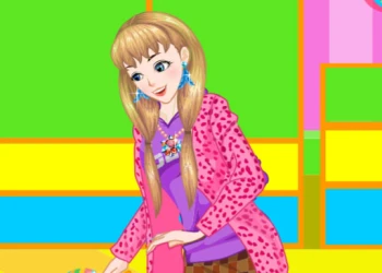 Play Babysitter Dress up online for free at PlotyGames