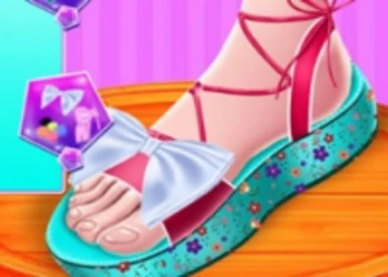 Play Fashion Shoe Design online for free at PlotyGames