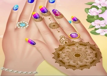 Play Nail Art Game online for free at PlotyGames